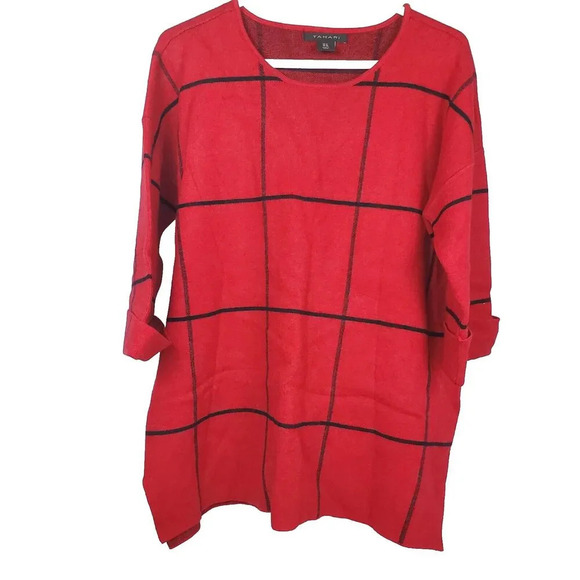 Women's TAHARI Sweater Black Red Windowpane Plaid Cuffed Sleeve SZ 1X Plus - Picture 1 of 9